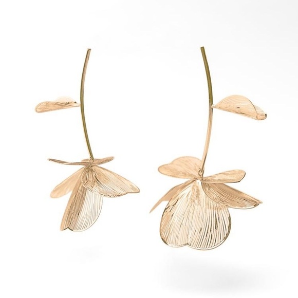 ZARA Flower Earrings New ✨✨✨ - Picture 3 of 3